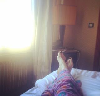 Ceyda Düvenci feet photo thumbnail