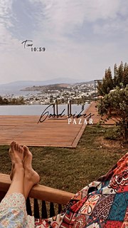Ceyda Düvenci feet photo thumbnail