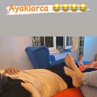 Ceyda Düvenci feet photo thumbnail