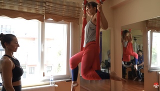 Ceyda Kasabali feet photo 11