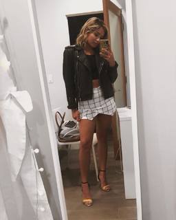 Chachi Gonzales feet photo 11