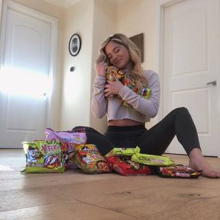 Chachi Gonzales feet photo 4