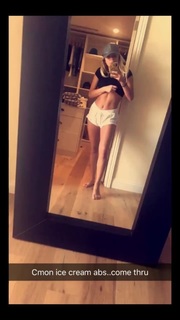 Chachi Gonzales feet photo 20