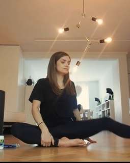 Chachi Gonzales feet photo 12