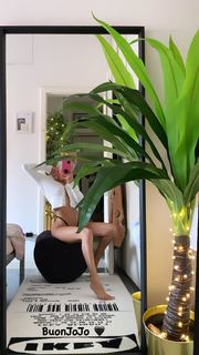 Chadia Rodriguez feet photo 16