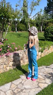 Chadia Rodriguez feet photo 12