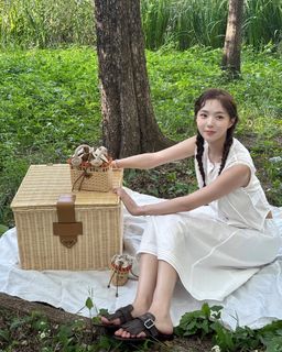 Chae Soo-bin feet photo 11