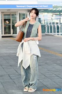 Chae Soo-bin feet photo 14