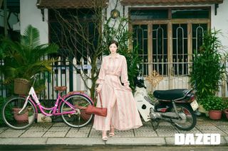 Chae Soo-bin feet photo 9