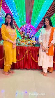 Chahat Khanna feet photo 3