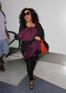 Chaka Khan feet photo 11