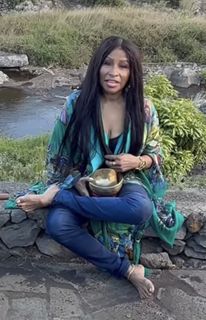 Chaka Khan feet photo 14