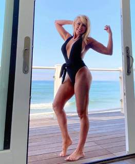 Chalene Johnson feet photo 2