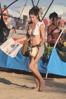 Chandelly Braz feet photo 3