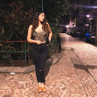 Chandni Sharma feet photo 7