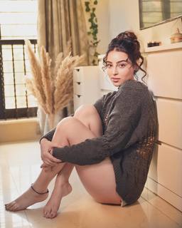 Chandni Sharma feet photo 13