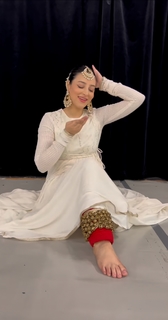 Chandni Sharma feet photo 12