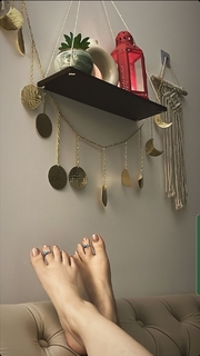 Chandni Sharma feet photo 10