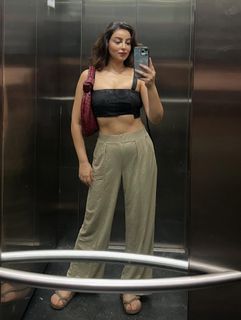 Chandni Sharma feet photo 19