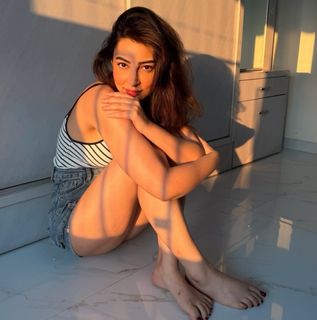Chandni Sharma feet photo 1