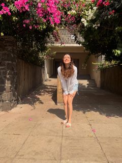 Chandni Sharma feet photo 5