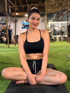 Chandni Sharma feet photo 6