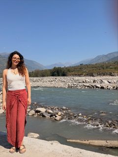 Chandni Sharma feet photo 4