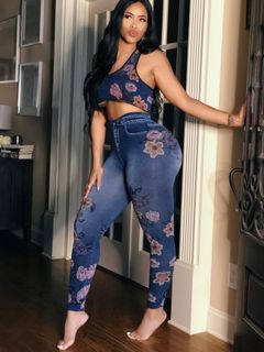 Chandra Davis feet photo 2