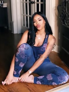 Chandra Davis feet photo 1