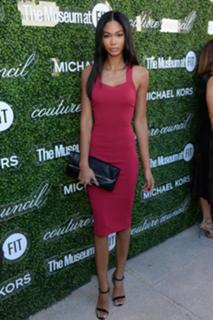 Chanel Iman feet photo thumbnail