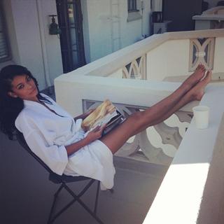 Chanel Iman feet photo thumbnail