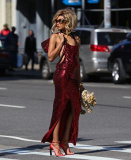 Chanel Iman feet photo thumbnail