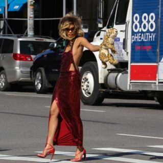 Chanel Iman feet photo thumbnail