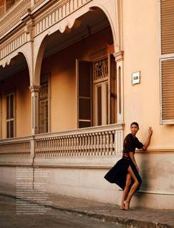 Chanel Iman feet photo thumbnail