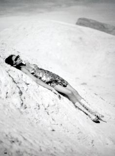 Chanel Iman feet photo thumbnail