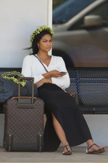 Chanel Iman feet photo thumbnail