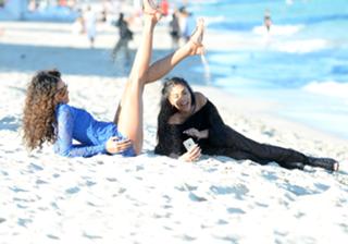 Chanel Iman feet photo thumbnail