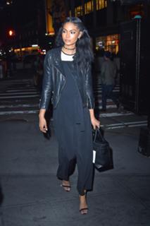 Chanel Iman feet photo thumbnail