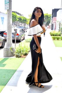 Chanel Iman feet photo thumbnail