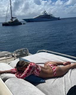 Chanel Iman feet photo thumbnail