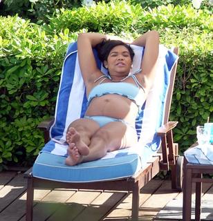 Chanel Iman feet photo thumbnail