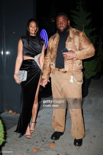 Chanel Iman feet photo thumbnail