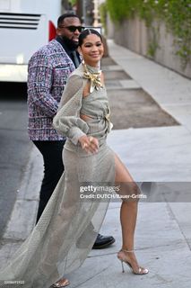 Chanel Iman feet photo thumbnail