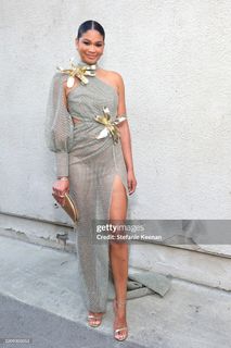 Chanel Iman feet photo thumbnail