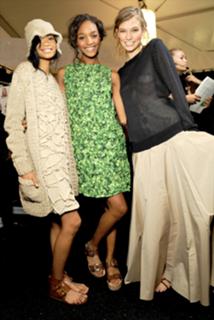 Chanel Iman feet photo thumbnail