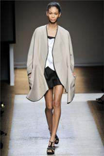 Chanel Iman feet photo thumbnail