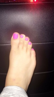 Chanel Santini feet photo thumbnail