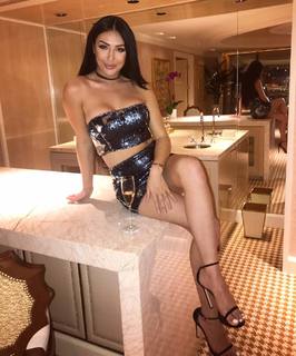 Chanel Santini feet photo thumbnail
