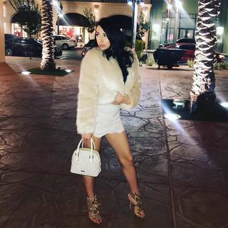 Chanel Santini feet photo thumbnail