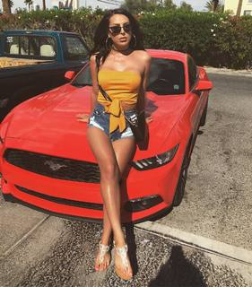 Chanel Santini feet photo thumbnail